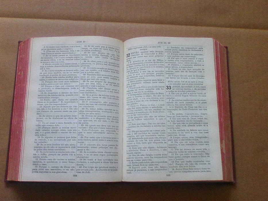 Bíblia Sagrada : Velho e Novo Testamento