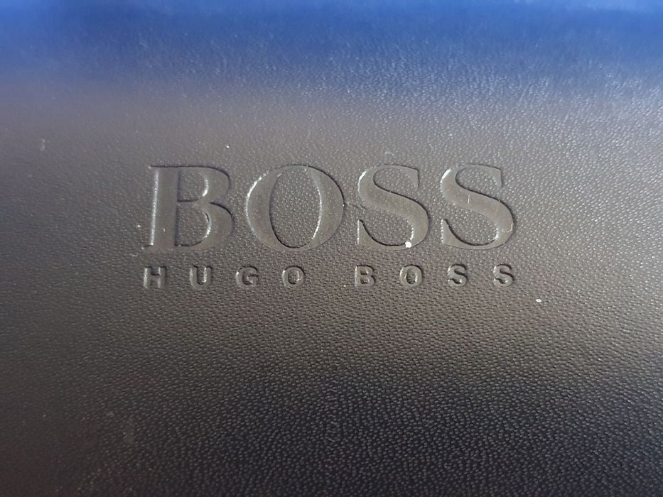 Футляр Hugo boss для очков titanium
