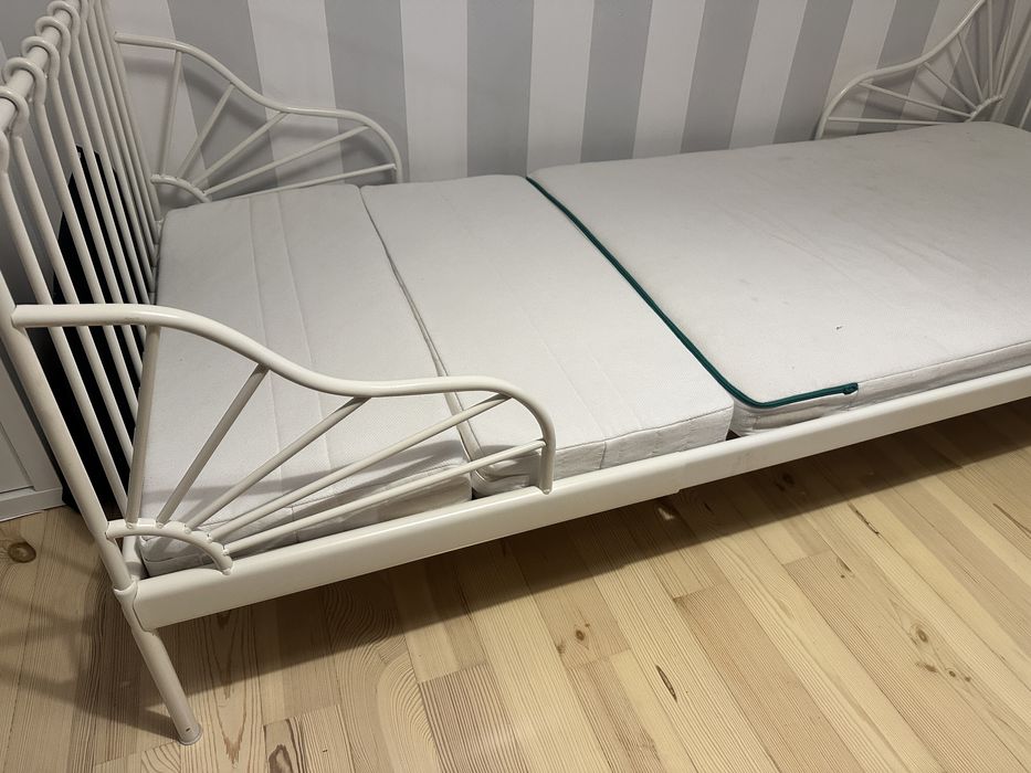 Łóżko dziecięce regulowane