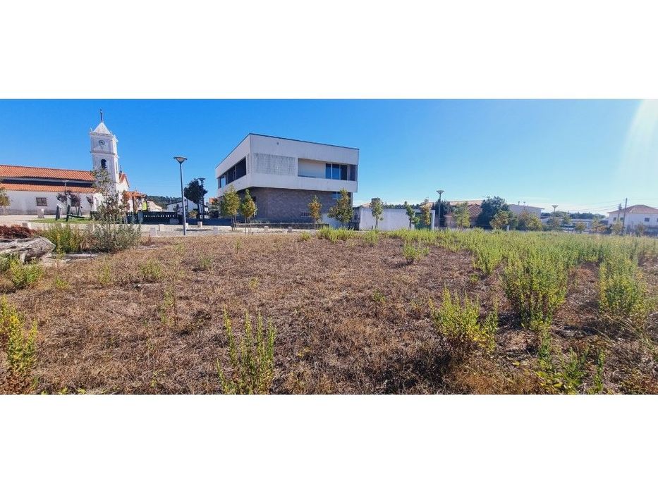 Terreno a Venda com boa exposição solar com projeto em aprovação!