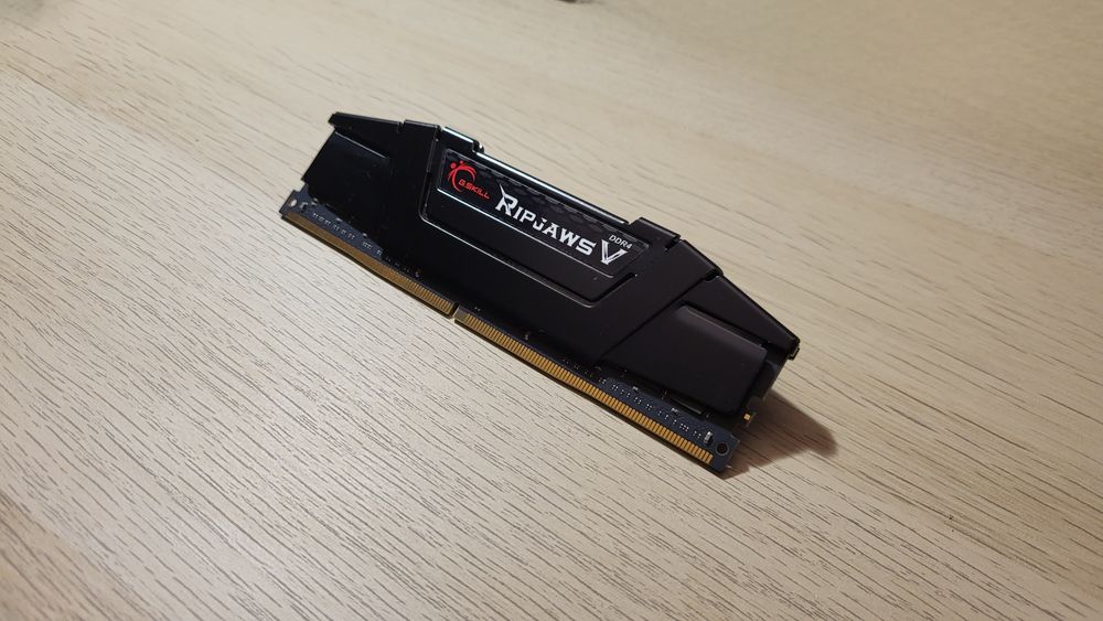 Pamięć RAM G.Skill Ripjaws V | DDR4 | 16 GB | 3200MHz