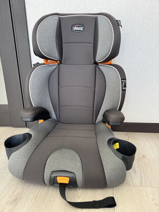 Автокрісло Chicco kidfit