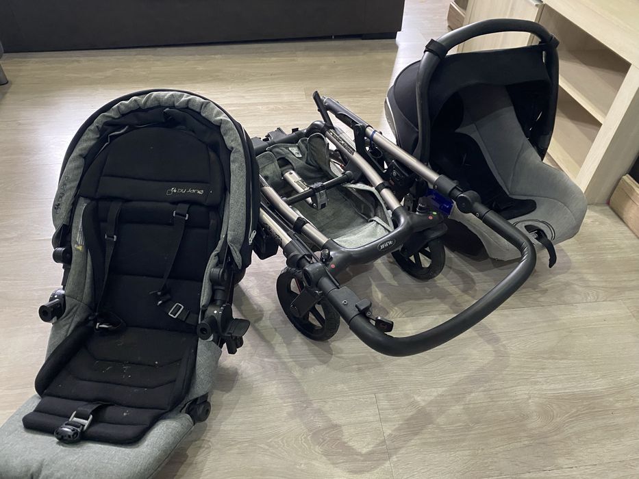 KIT DE CARINHO JANE (Ovo, Carinho e assento ajustável)