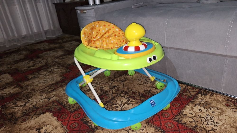 Продам дитячи ходунки тільки місто Кривий Ріг