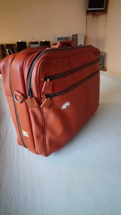 Walizka podróżna kolor brązowy