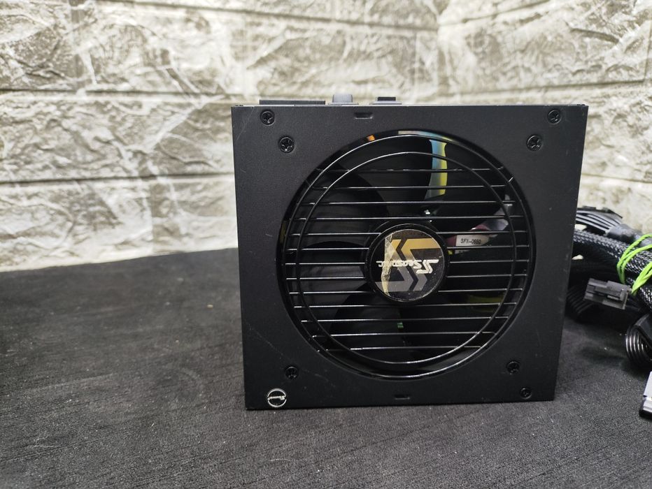 Блок живлення Seasonic SSR-650FX [Focus GX-650 Gold)