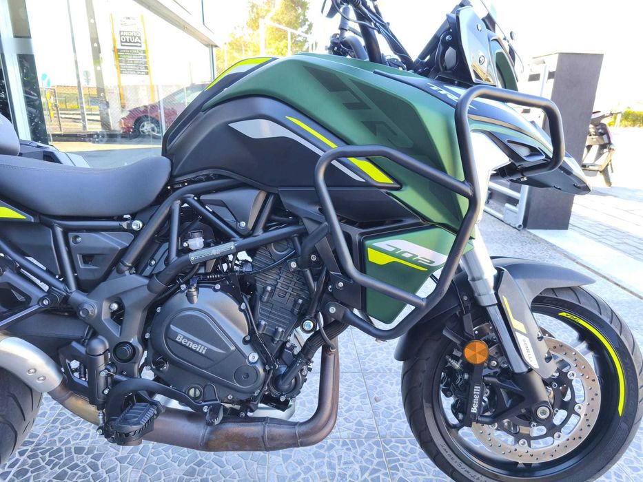 Benelli TRK 702 Touring