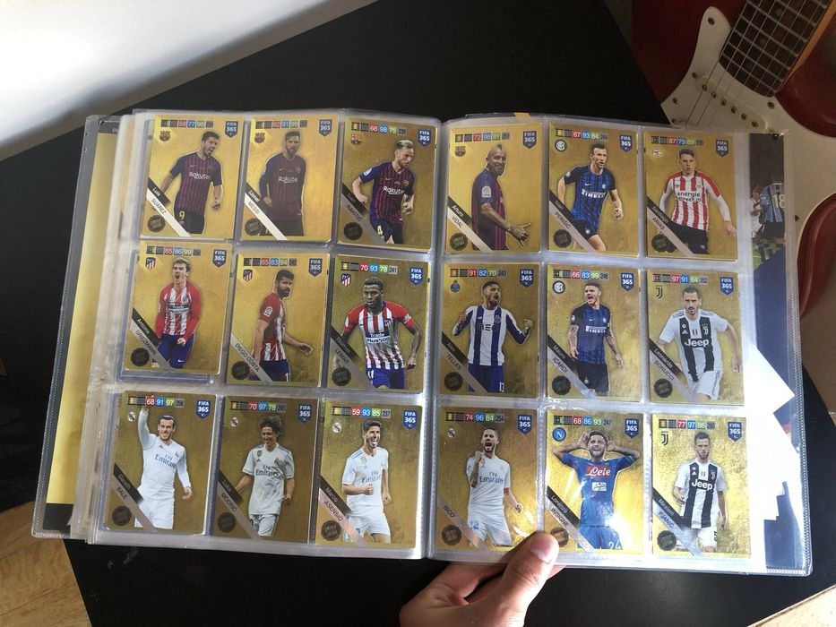 Album Fifa 2019 80% Komplet