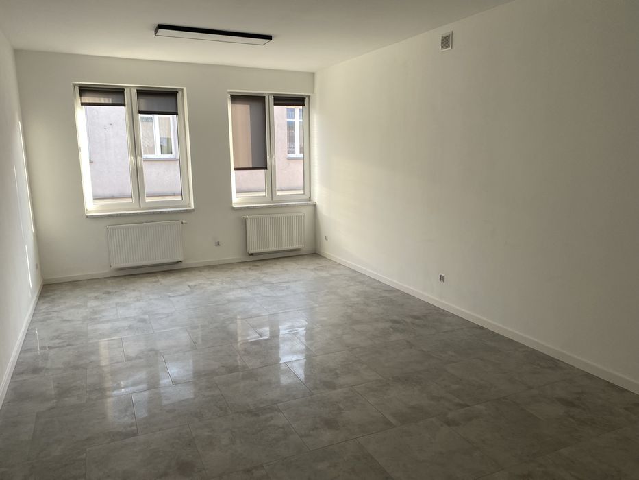 Lokal biurowo usługowy 43m2.