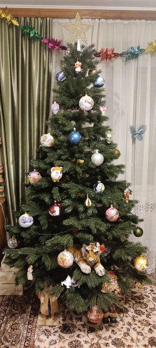 Искусственная елка Западная, 2,1м, темно-зеленая