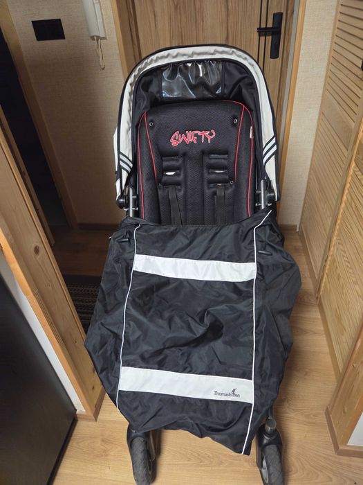 Wózek specjalistyczn inwalidzki dla dziecka Swifty Thomashilfen