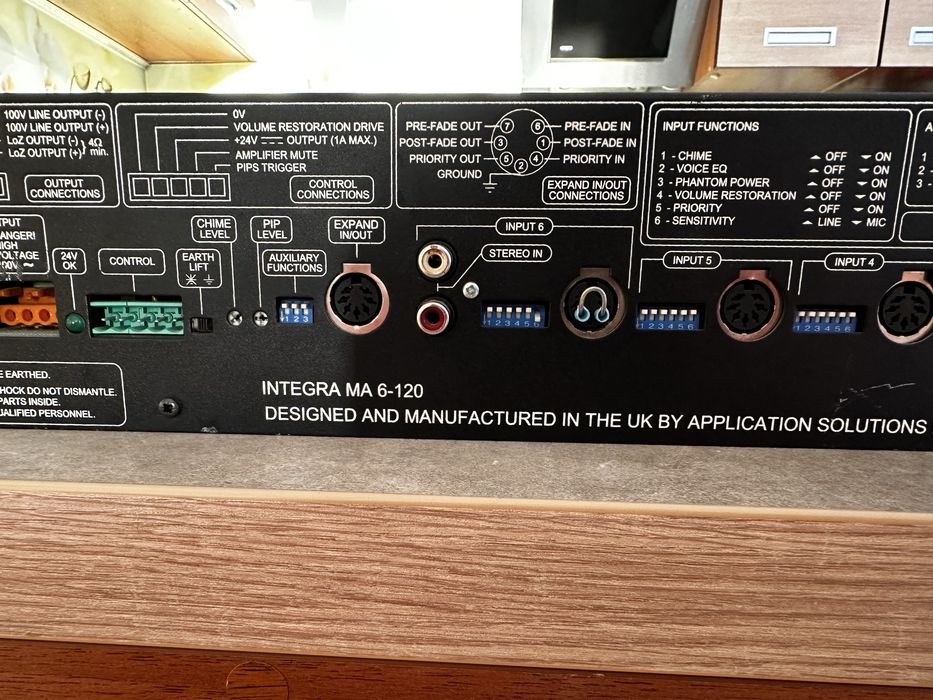 Wzmacniacz miksujący Integra MA6-120