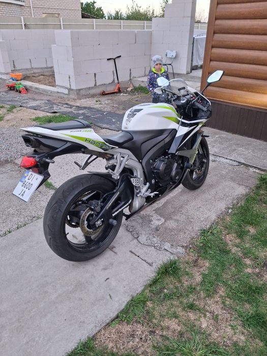 Honda cbr 600 rr