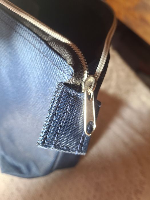 Nécessaire azul escuro