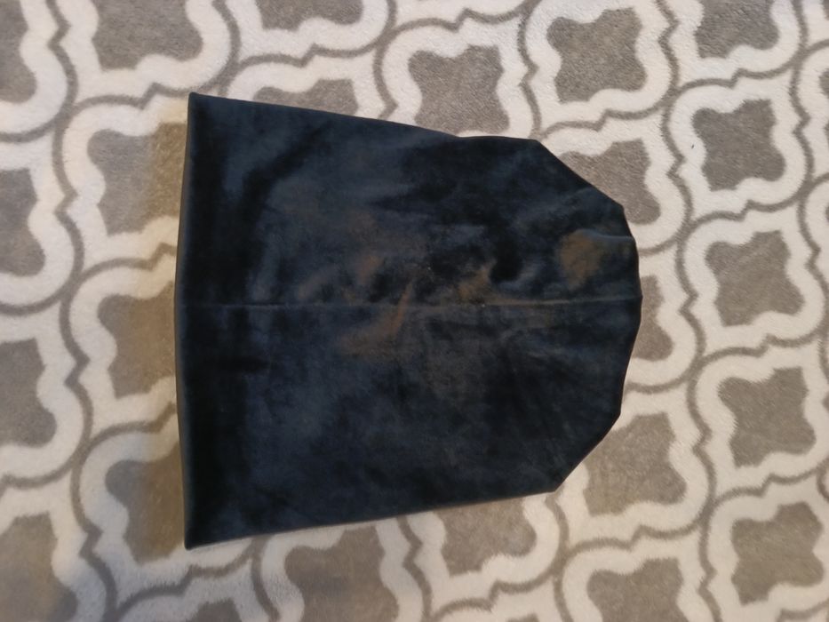 Czapeczka z cekinami