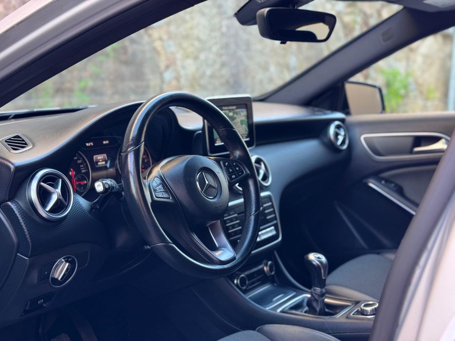 Mercedes Benz A 180 d Urban