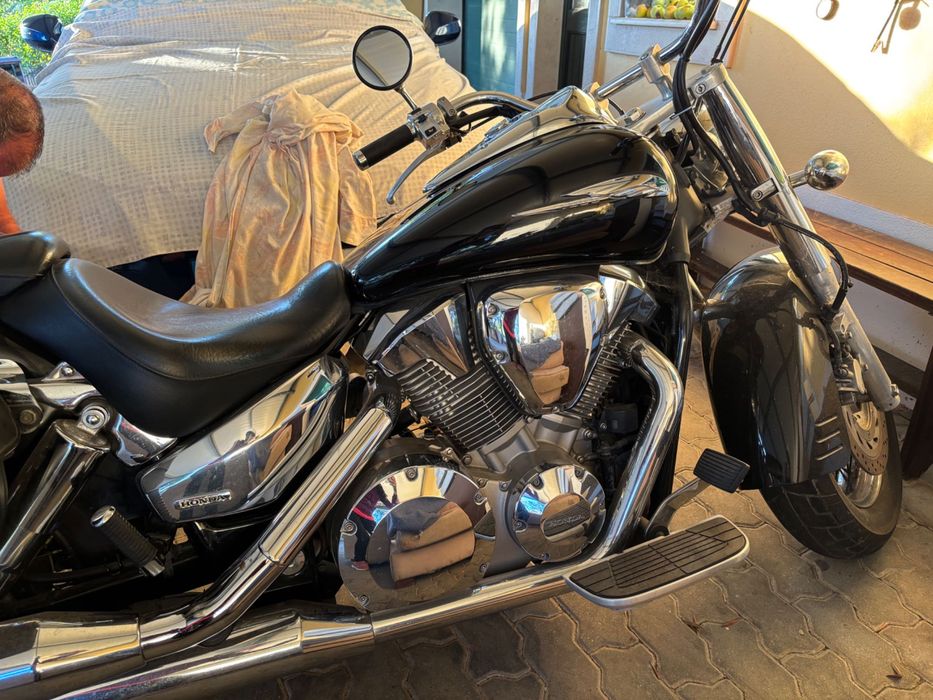 Honda vtx1300 mota