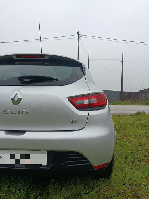 Renault Clio 1.5dci limited excelente