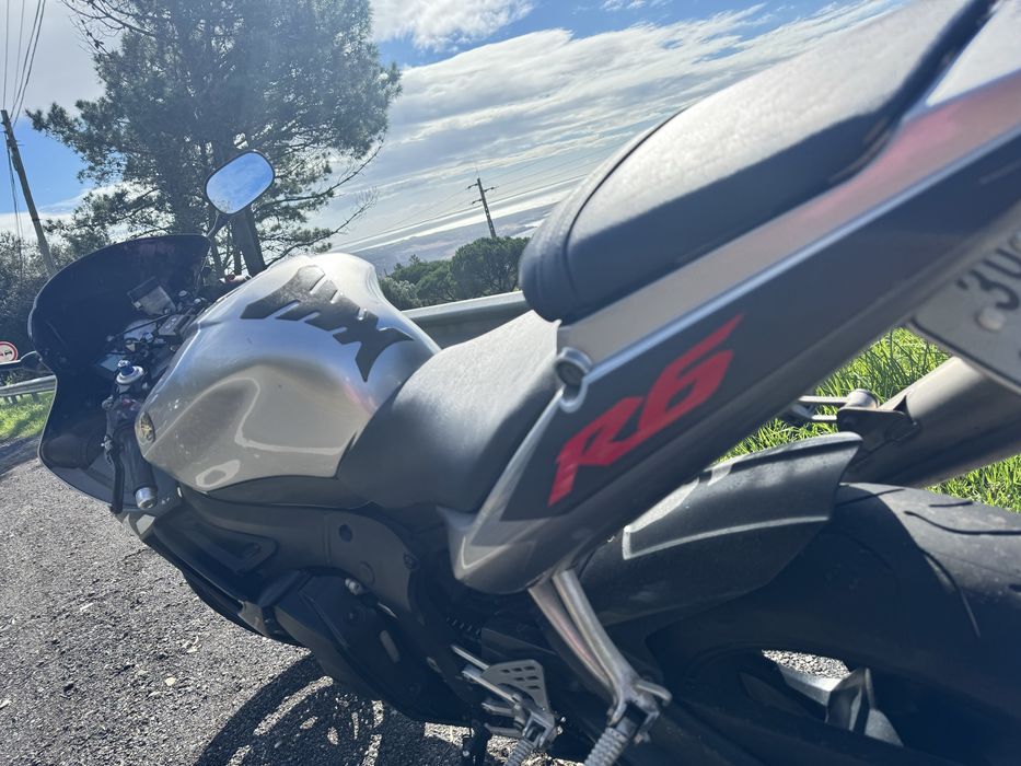 Yahama R6 2004.