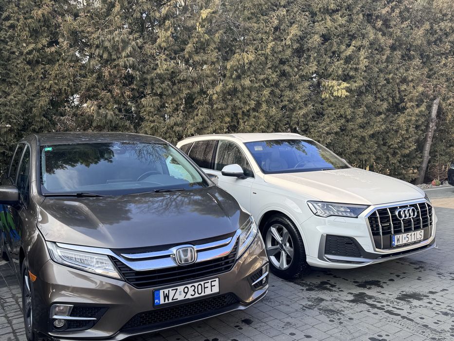 Wynajem Audi Q7 , Honda Odyssey , BMW G60