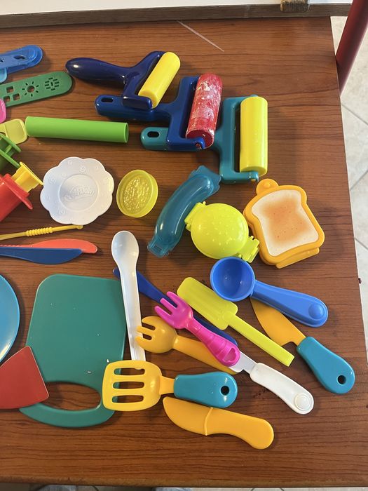 3 zestawy play-doh ciastolina