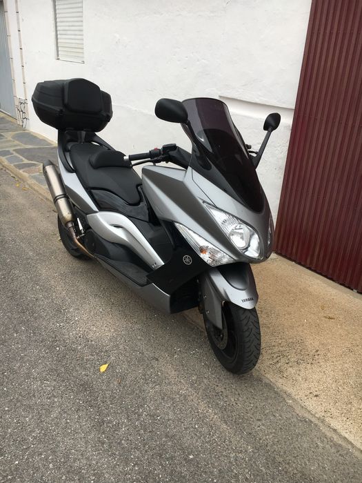 Yamaha TMAX 500 muitos extras.