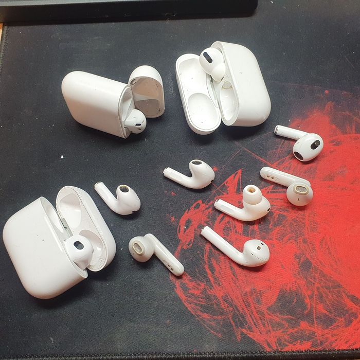 Sluchawki bezprzewodowe apple. Niekompletne  ito co na zdjęciach