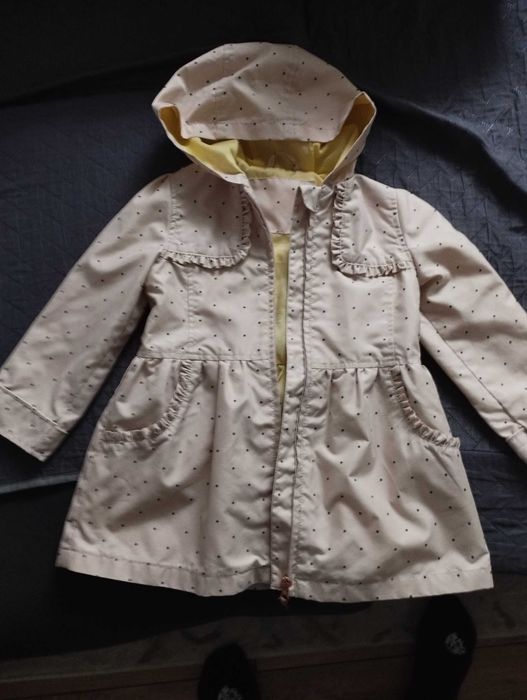 Płaszczyk dla dziewczynki roz. 110, 4-5 lat
