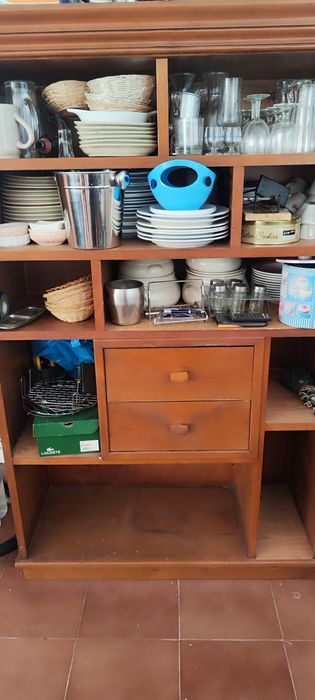 Armário de apoio restaurante