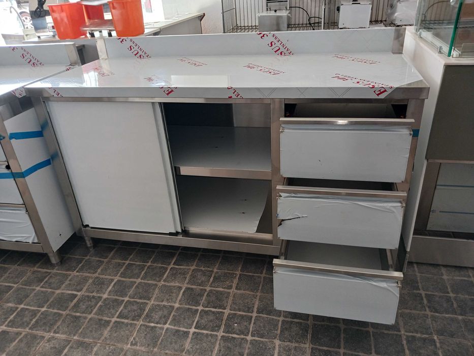 ACM1647 - Bancada de Apoio Inox de 1,5M com 3 Gavetas - NOVA