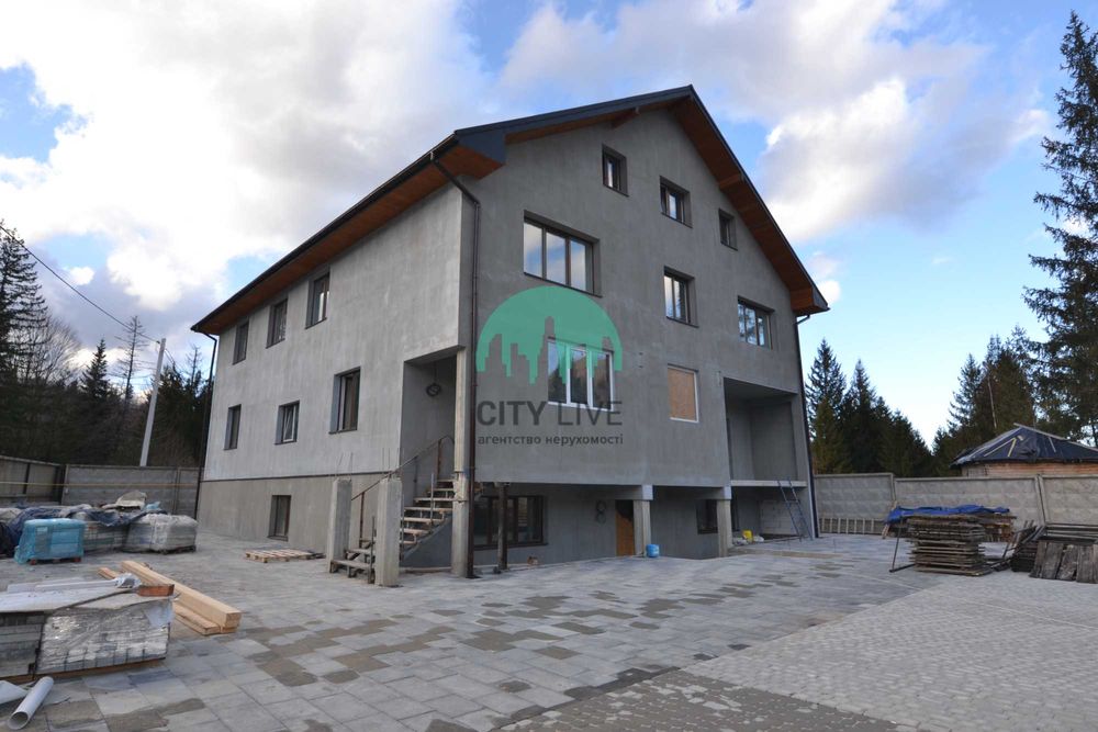 Продається Котедж на 17 номерів. Вигідна інвестиція в Карпатах.(63)