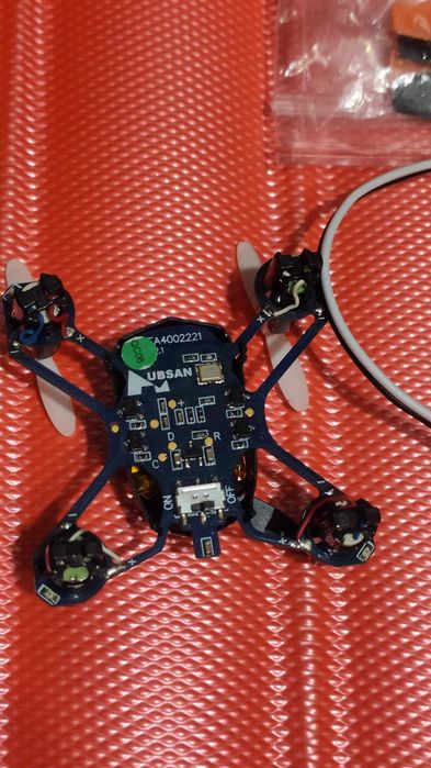 Dron Hubsan, części, majsterkowanie