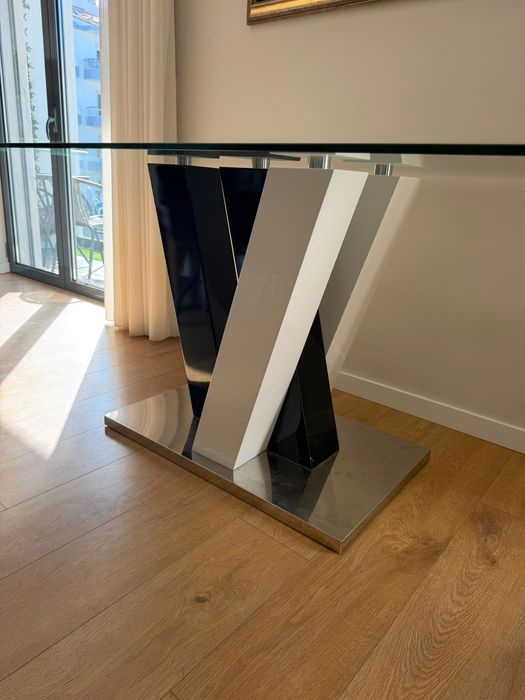 Mesa de Jantar de Vidro