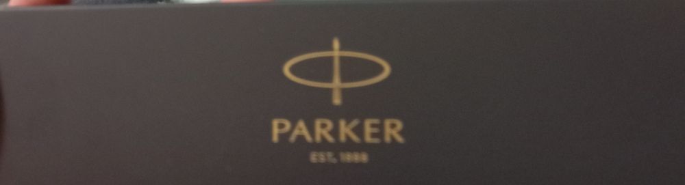 Parker Jotter с украинским тризубцем