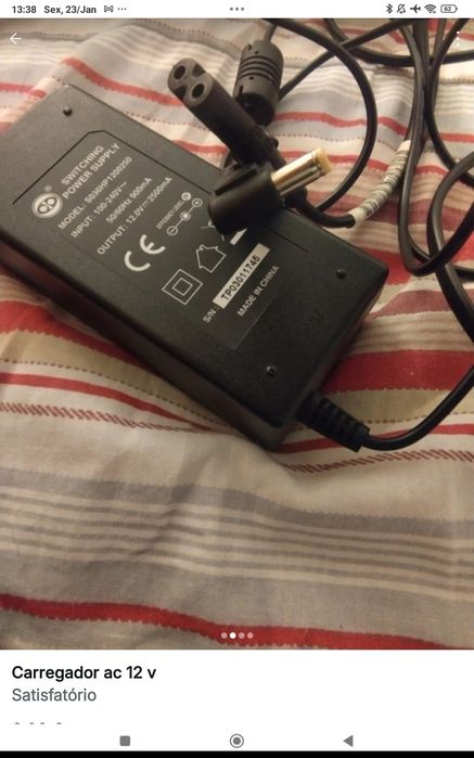 Carregador em bom estado