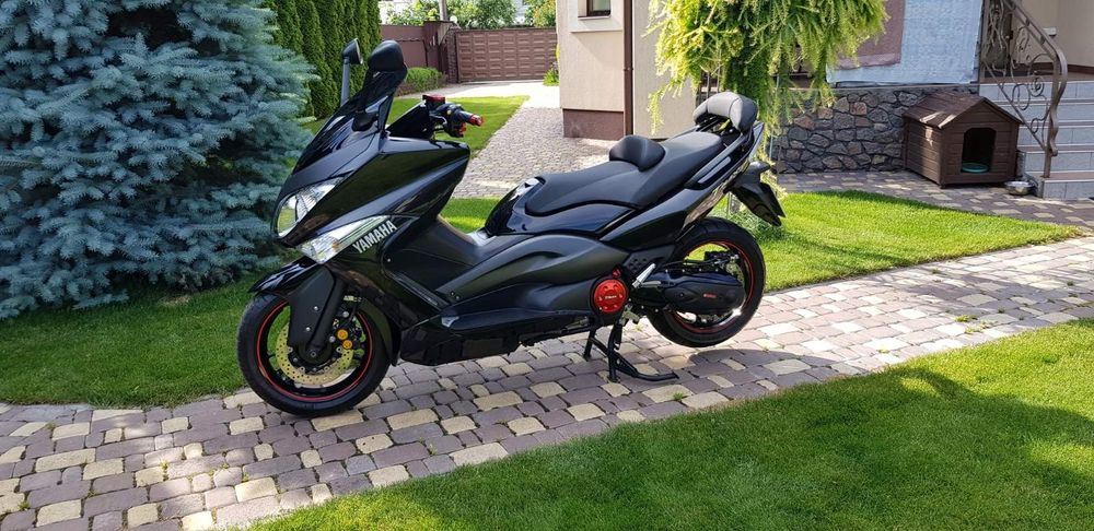 Yamaha T-Max 500