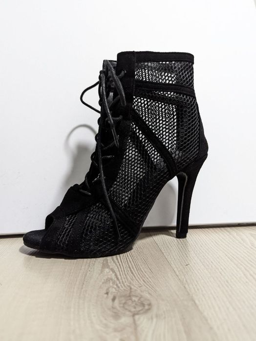 Туфлі для танців, підбори high heels хілси