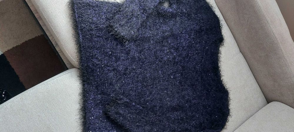 Sweter czarny włochacz cekiny 40 GEORGE