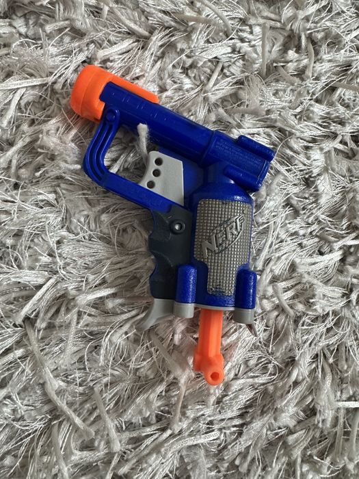 Іграшковий пістолет Nerf