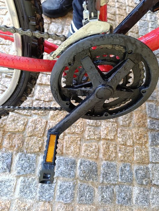 Bicicleta Sirla - Mudanças e Travões Shimano