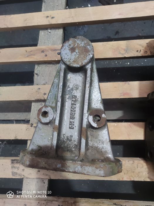 Atak przedniego napędu 9x37  Massey Ferguson 595/592