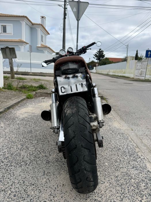 Yamaha FZX 750 cc
