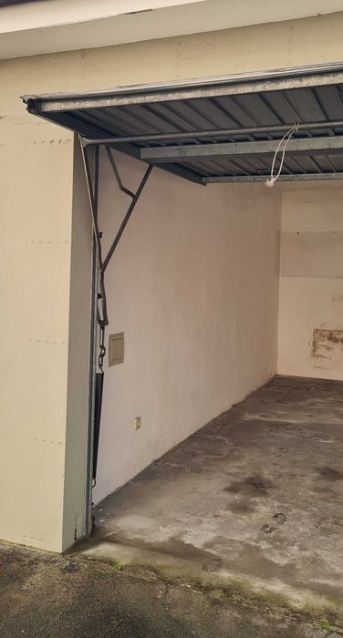 Garagem box fechada em Ermesinde
