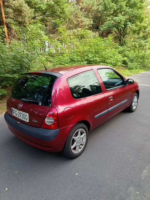 Renault Clio 1.2 benzyna nowy przegląd nowy akumulator