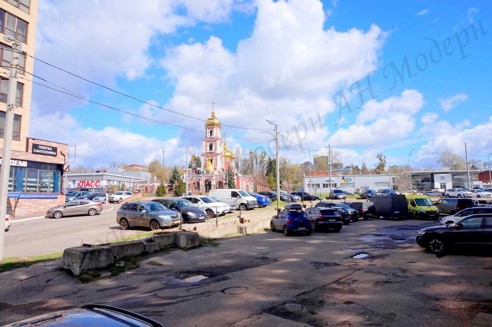 Магазин недалеко від Класу на Клочківській оренда Харків