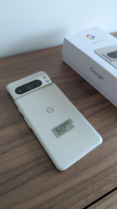 Pixel 8 Pro avariado (peças)