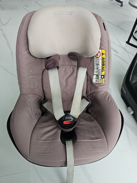 Fotelik samochodowy Maxi-Cosi 2 Way Pearl baza isofix 2WayFix