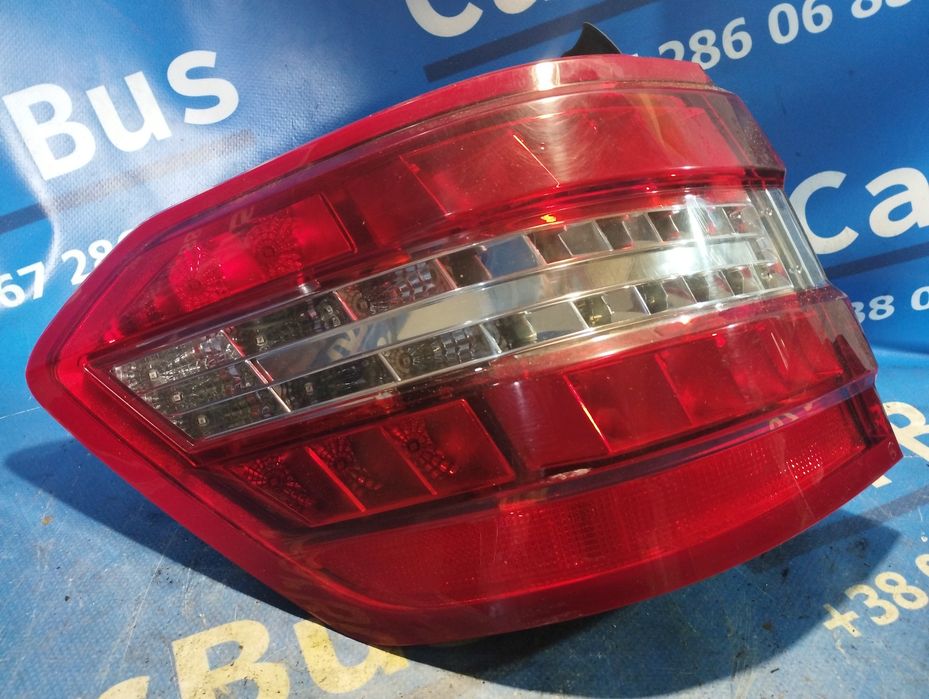 Ліхтар задній лівий Mercedes W212 E250 651 дорестайл оригінал БУ
