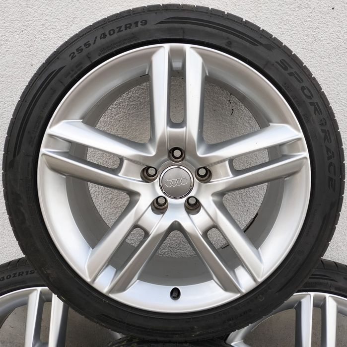 Felgi z oponami 255/40R19 Audi A4 A5 A6 A8 8,5x19 ET45 5x112 4G0
