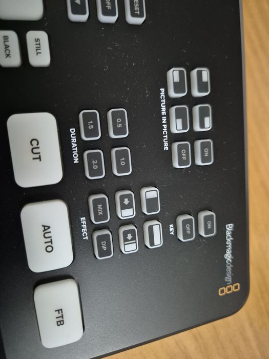 Mesa de Mistura de Vídeo Blackmagic ATEM Mini - Como Nova (com Caixa)